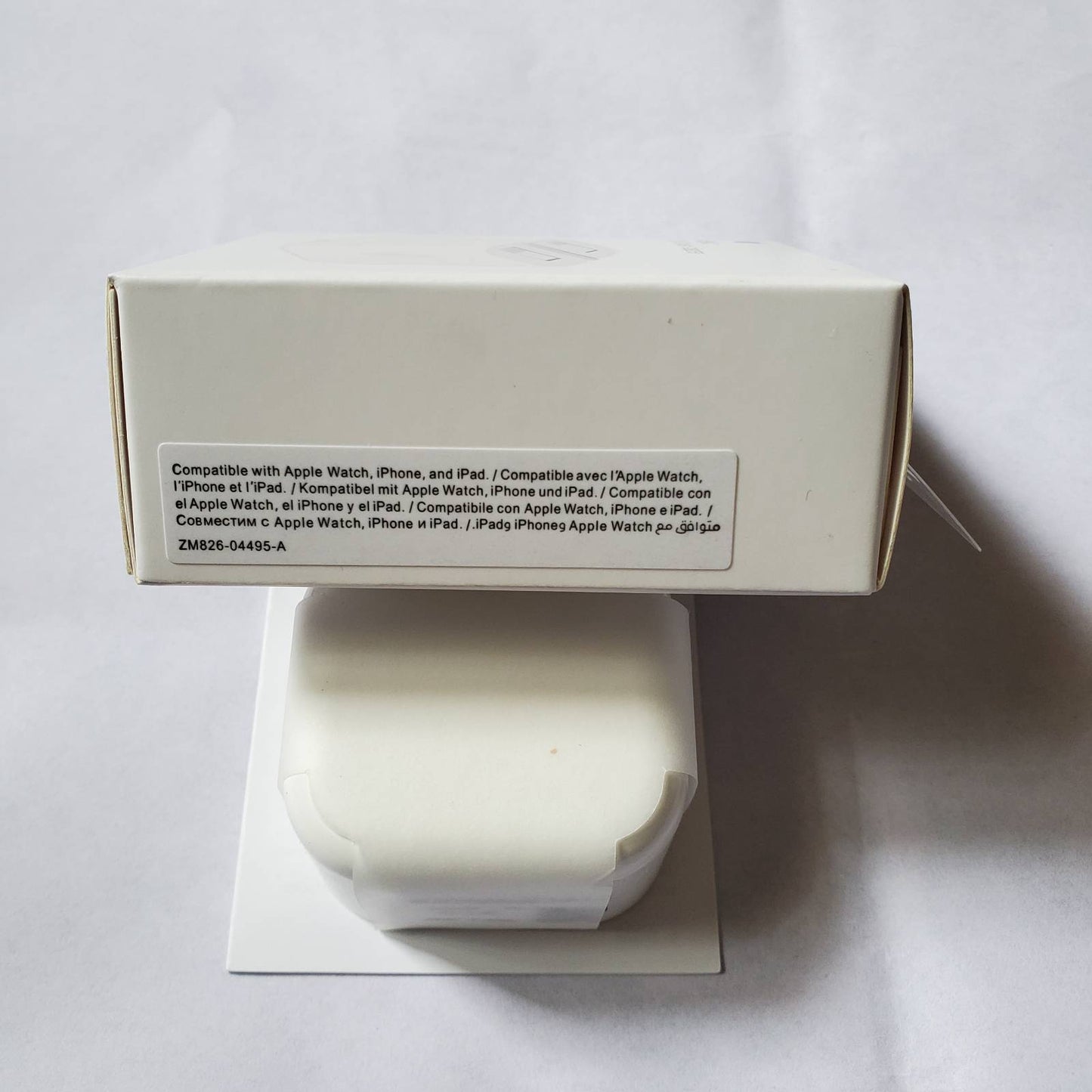 20w_Apple_Adapter_And Box Side View 2