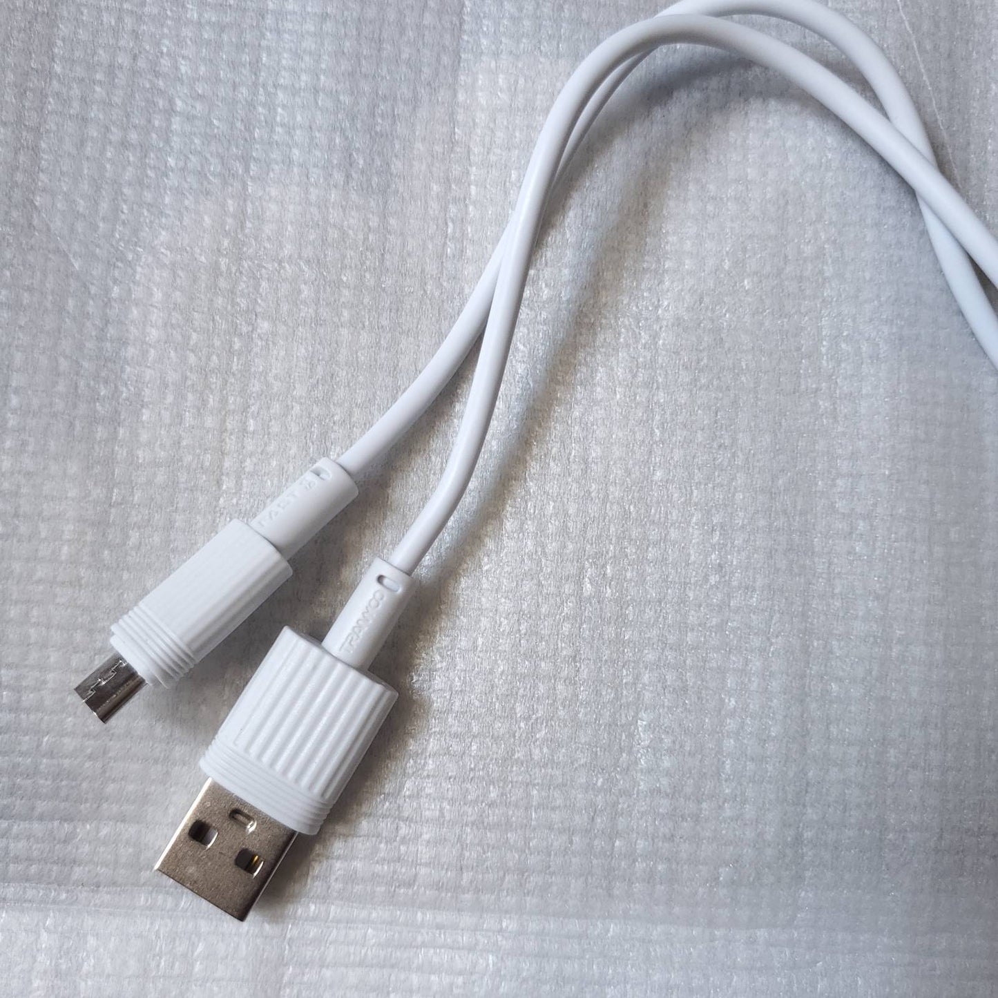 12W Dual USB Adapter Cable Close In View