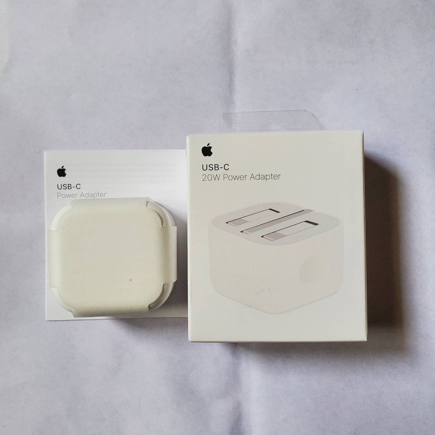 20w_Apple_Adapter_Box And Box Upper View