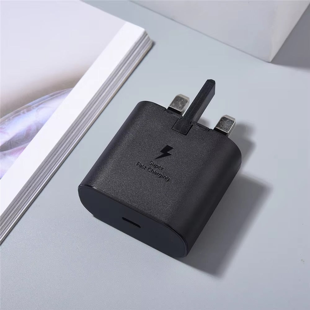 Samsung_25w_Black Adapter Upper View