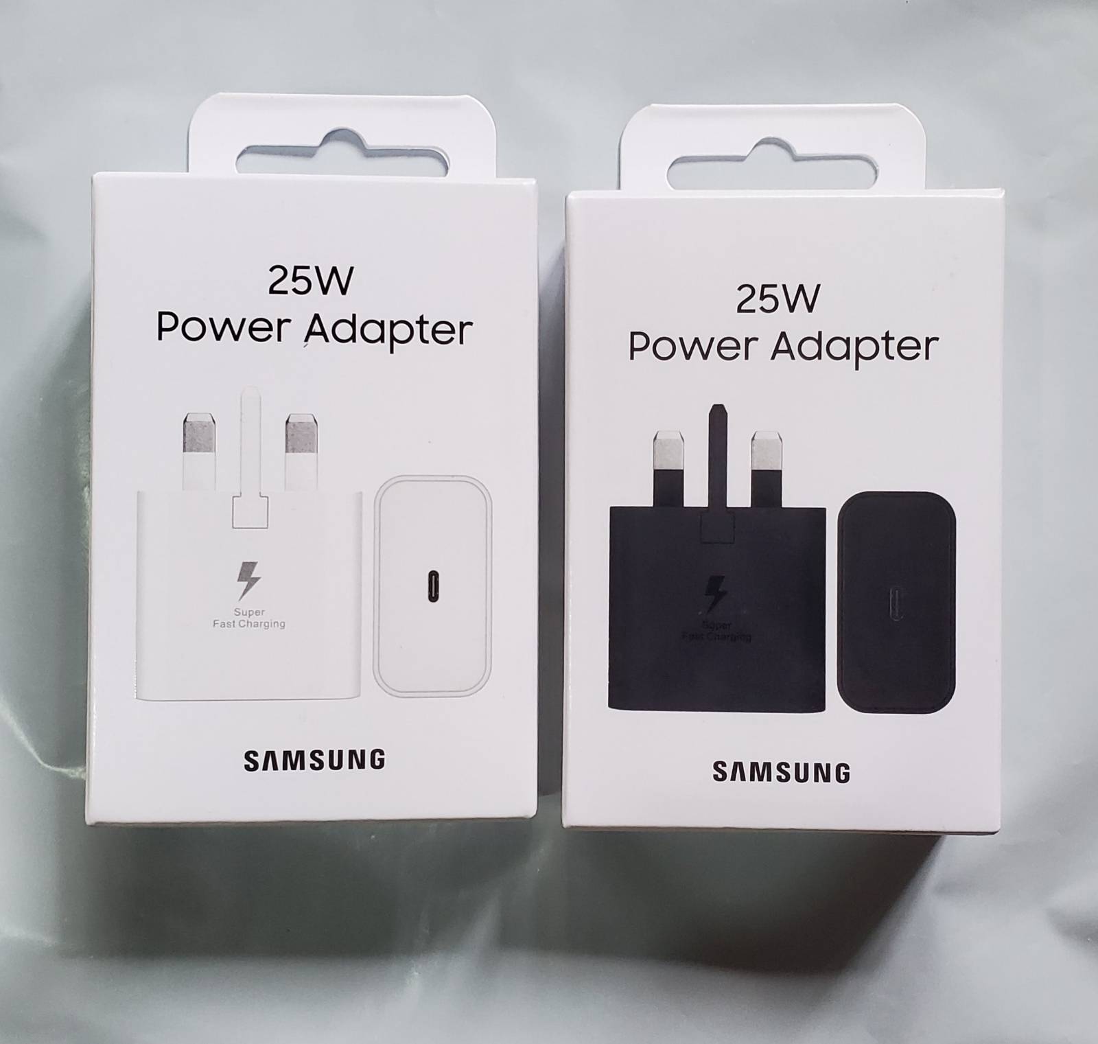 Samsung 25w High Quality Adapter White And Black Boxes Front View
